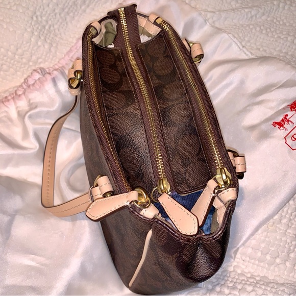 Coach Signature Peyton Jordan Double Zip Bag Brown Tan - Picture 7 of 15